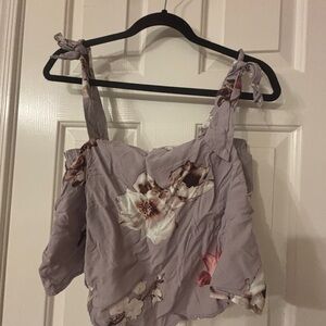 Plum Pretty Sugar Lavender Floral Tie-Shoulder Crop Top